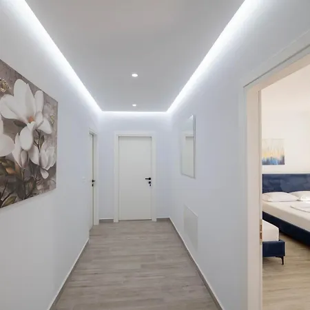 Merlind&Anisa Apartments Sarandë