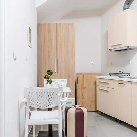 Merlind&Anisa Apartments Appartamento Sarandë