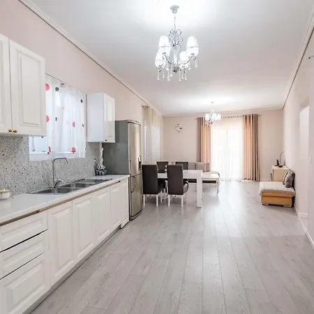 Appartamento Merlind&Anisa Apartments Sarandë