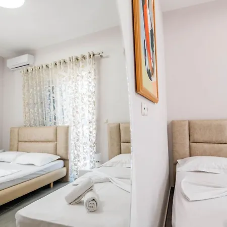 Merlind&Anisa Apartments