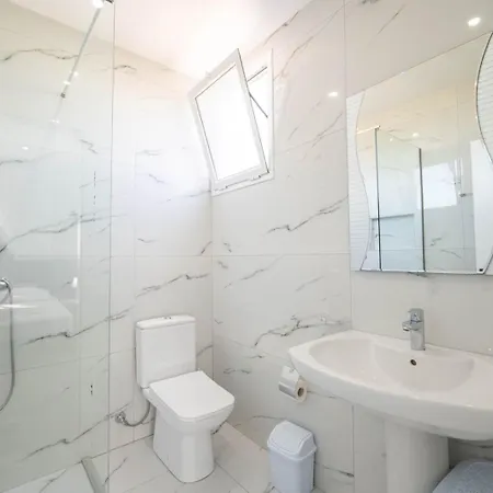 Merlind&Anisa Apartments *