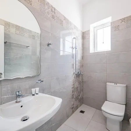 Merlind&Anisa Apartments * Sarandë