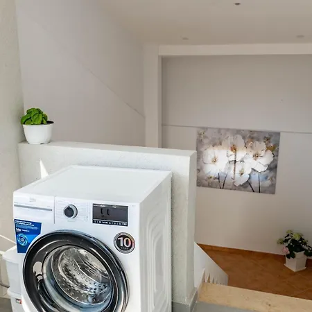 Apartment Merlind&Anisa Apartments *