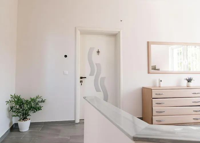 Merlind&anisa * Saranda